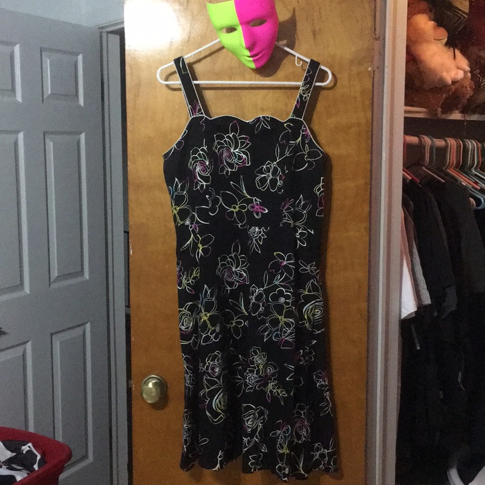 Madison Leigh Dress - Picture 1 of 8
